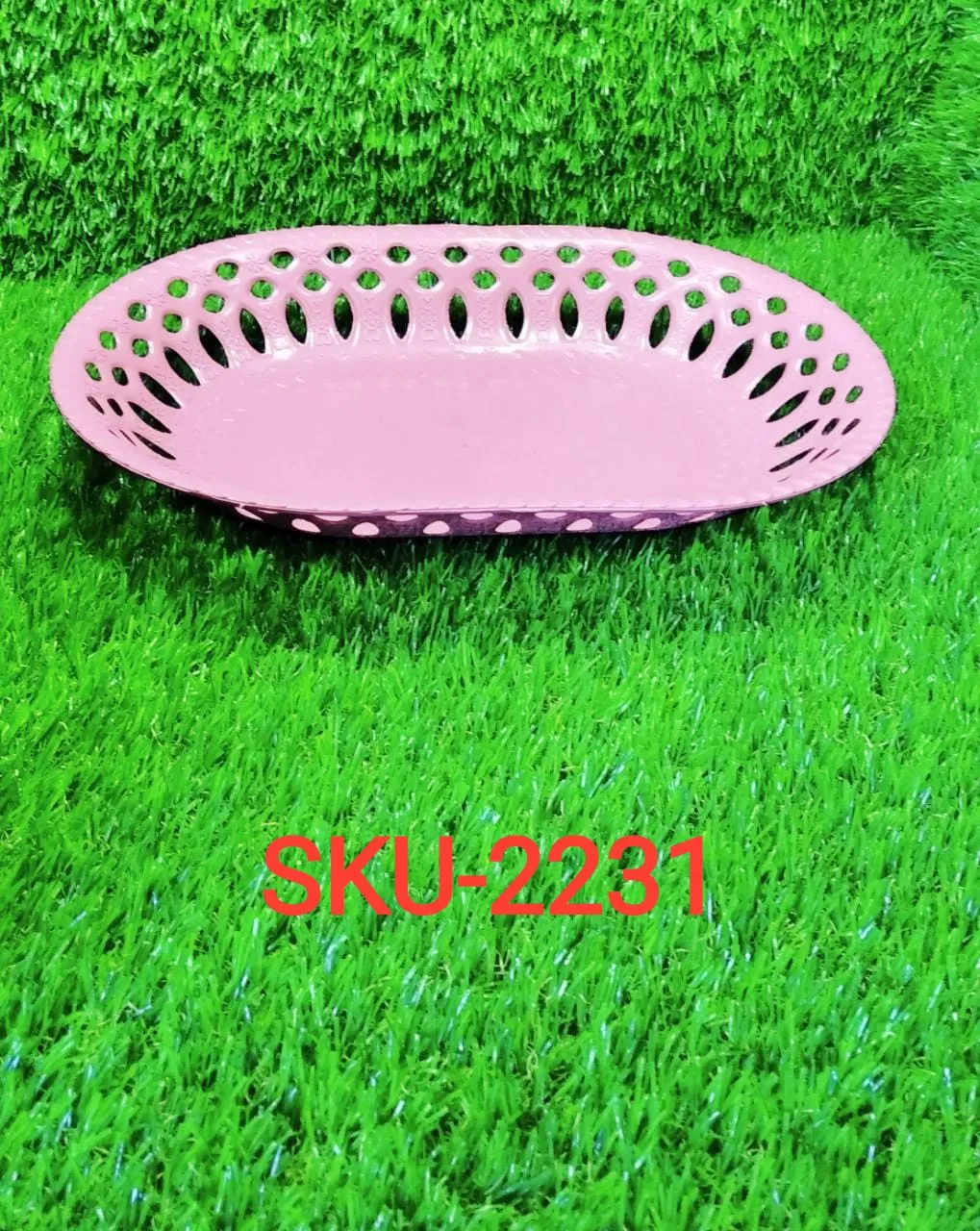 2231 Plastic Serving Trays