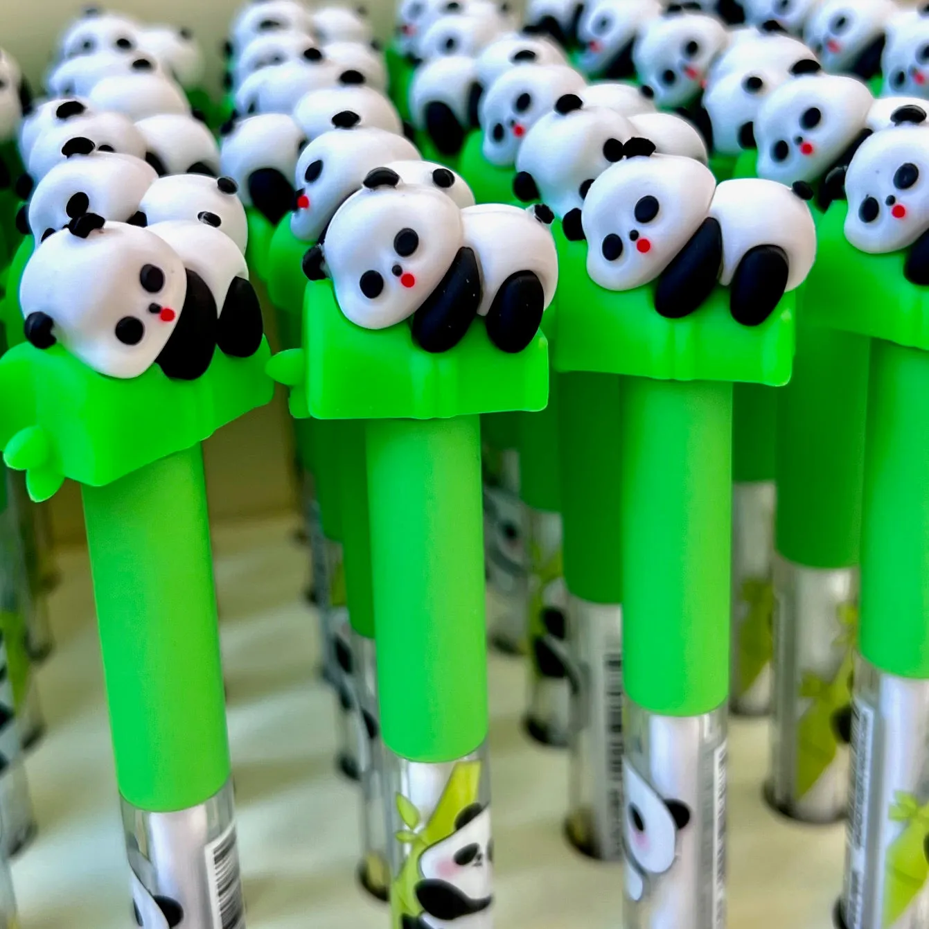 22632 PANDA SPINNING GEL PEN-36