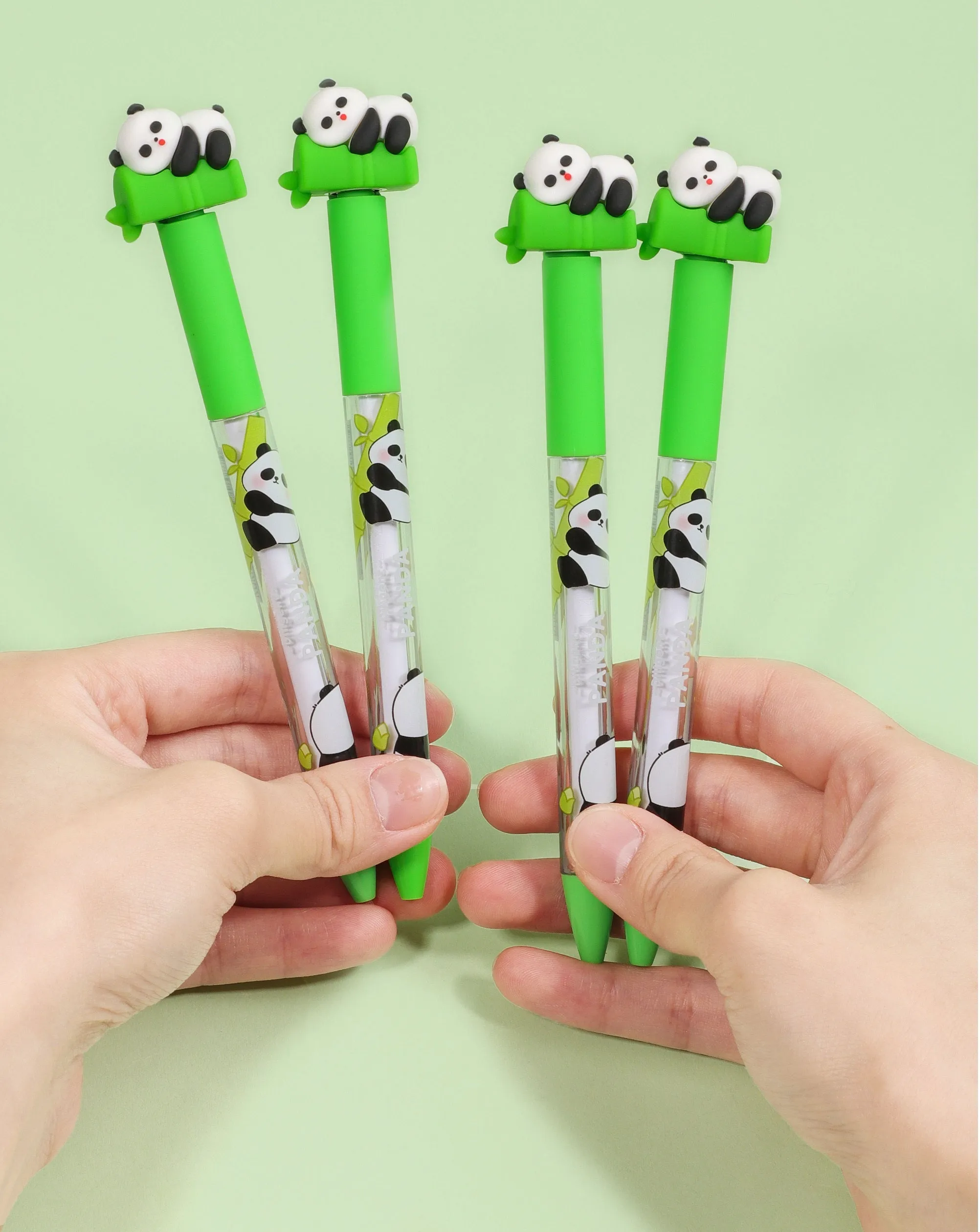 226322 PANDA SPINNING GEL PEN-26