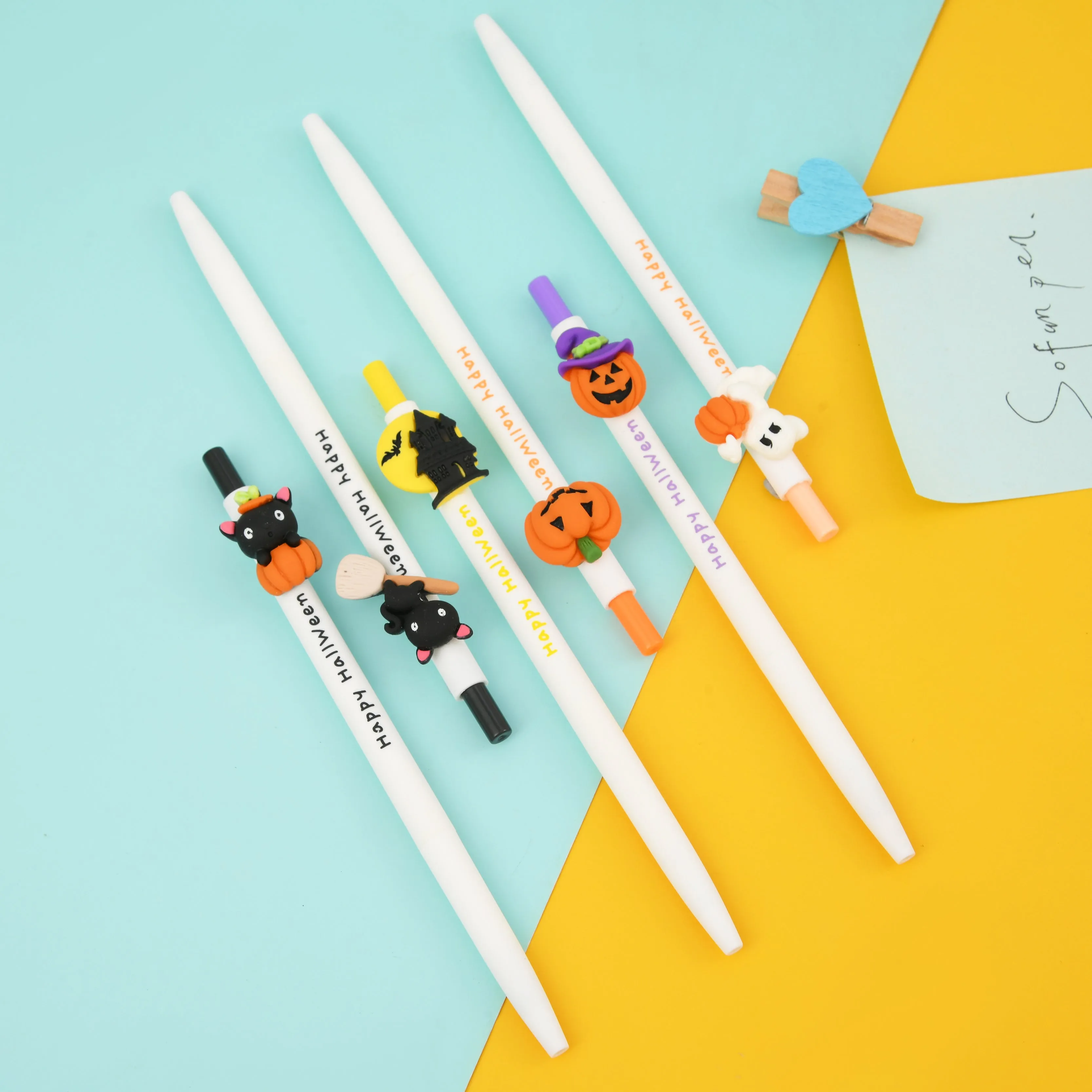 X 22535 HALLOWEEN RETRACTABLE GEL PEN-DISCONTINUED