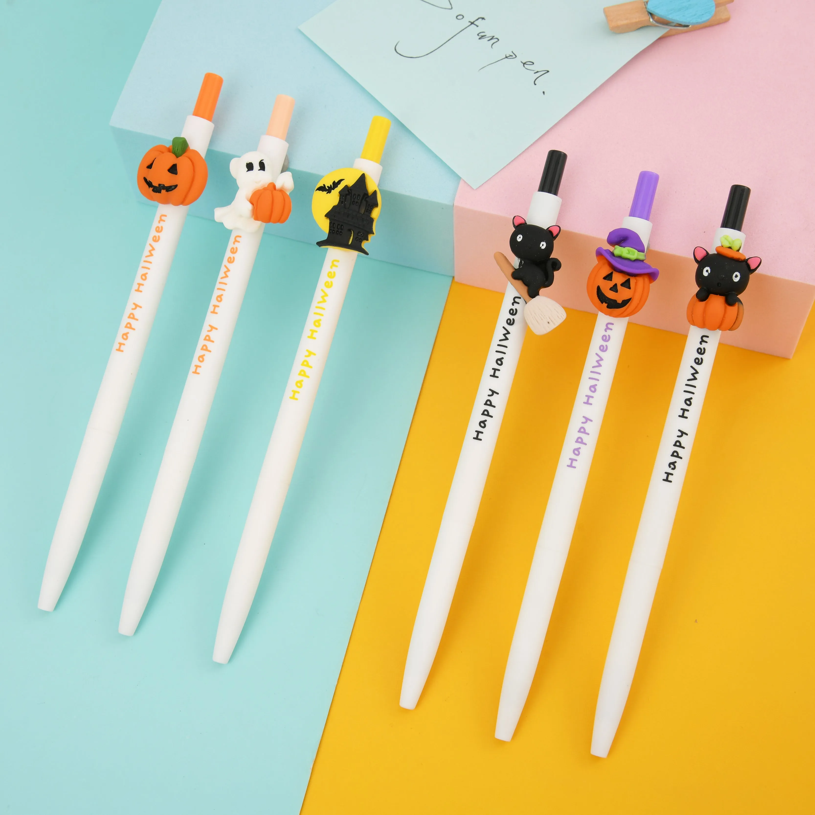 X 22535 HALLOWEEN RETRACTABLE GEL PEN-DISCONTINUED